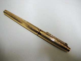 Beautiful Rich Strip and Dots Gold coloured Fountain Pen FJS  