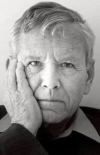 Amos Oz   Shopping enabled Wikipedia Page on 