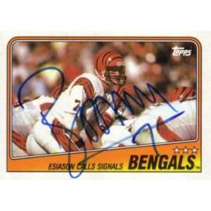 Boomer Esiason autographed Cincinnati Bengals 1988 Topps card