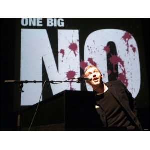  Chris Martin of Coldplay, One Big No Anti War Concert 
