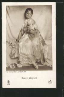 nice pc Film Starin Dorrit Weixler an Flower riechend 1915  