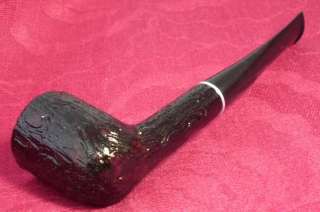 This gorgeous smoking pipe will be good for anyone who likes wooden 