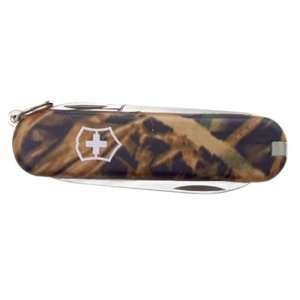  Victorinox   Classic SD, Shadow Grass Camo, 58mm Sports 