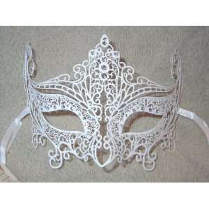  White Laser Cut Venetian Cat Carnival Masquerade Mask 