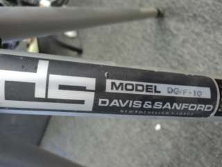 DAVIS & SANFORD MODEL DG/F 10 TRIPOD  