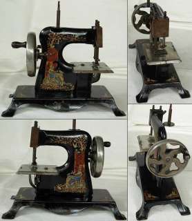 VINTAGE TOY   SEWING MACHINE, GERMANY, 1930s  