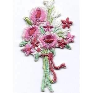   Flower Bouquet, Pink Flowers w/Bow Iron On Applique 
