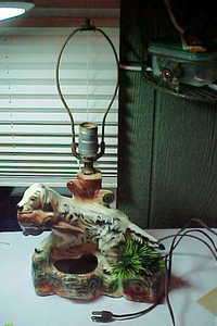   China Springer Water Spaniel Dog w Pheasant TV   Table Lamp  