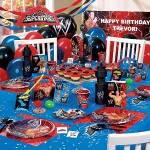  WWE Ultimate Party Pack for 8 Toys & Games